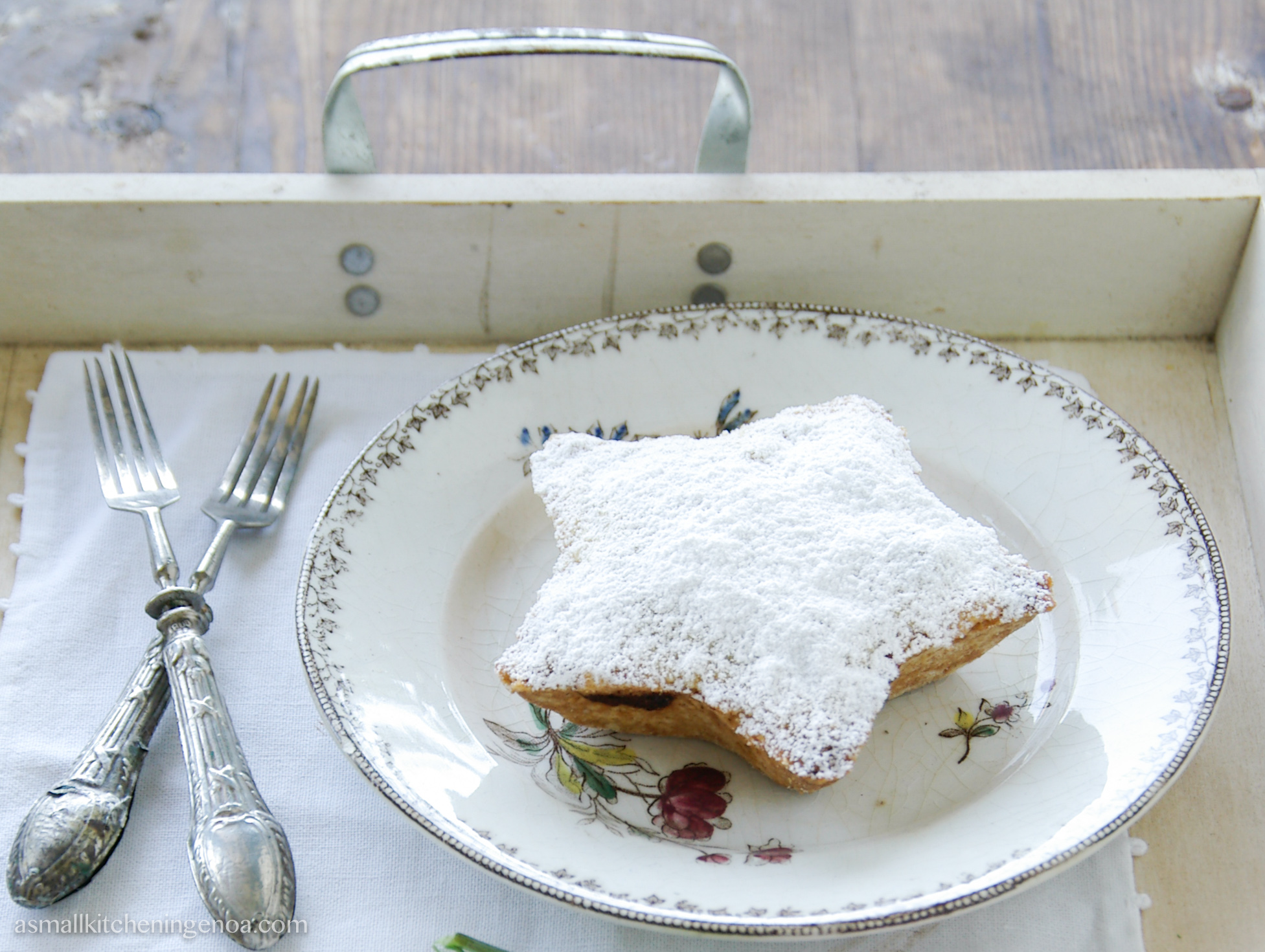 Italian Riviera summer fruit pie